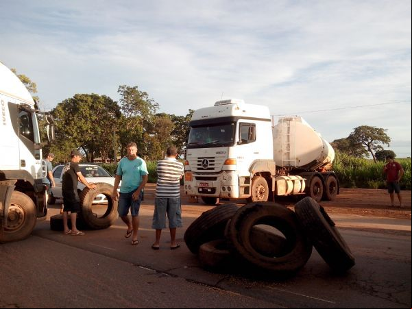 Paralisação dos caminhoneiros na BR-163 - Agosto 2018